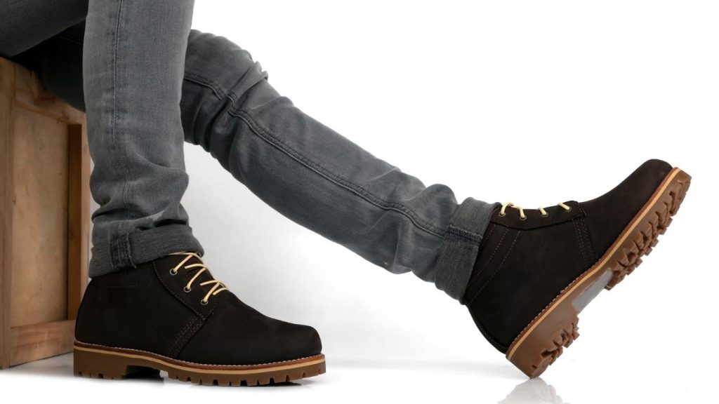 Wear Boots With Fit Jeans to Style Moc Toe Boots
